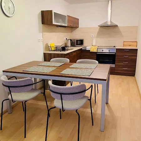 New 120 V * Donovaly