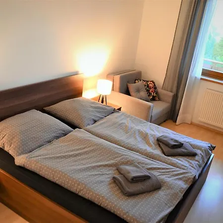 Appartement New 120 V *